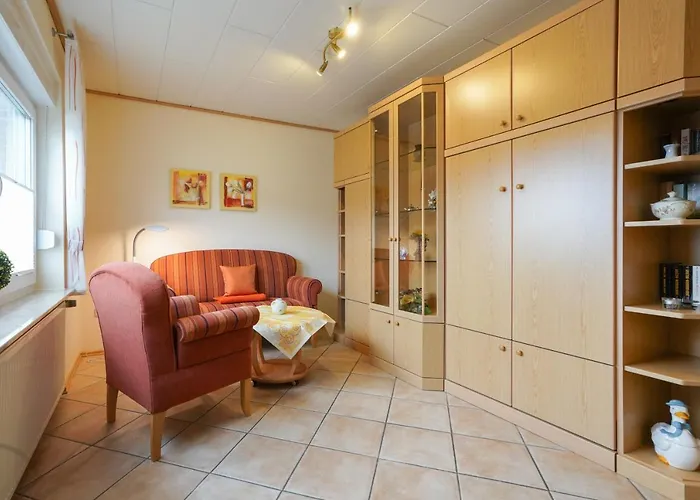 J. Apfeld Боркум